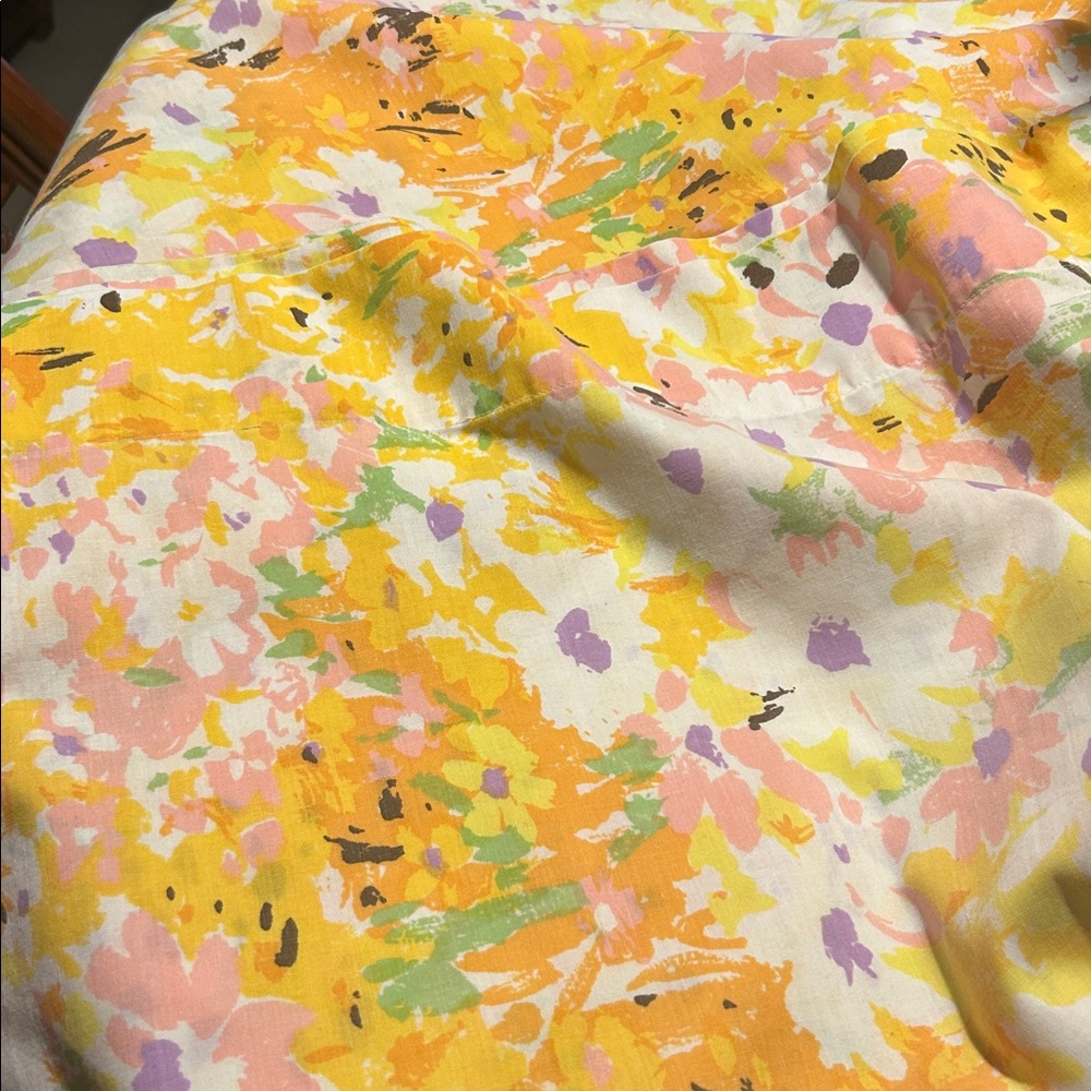 Two Matching Vintage 1960’s/1970’s Fashion Manor Standard Floral Pillowcases - Picture 8 of 13
